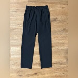 Vuori Performance Travel Pants Lightweight Stretch Athleisure